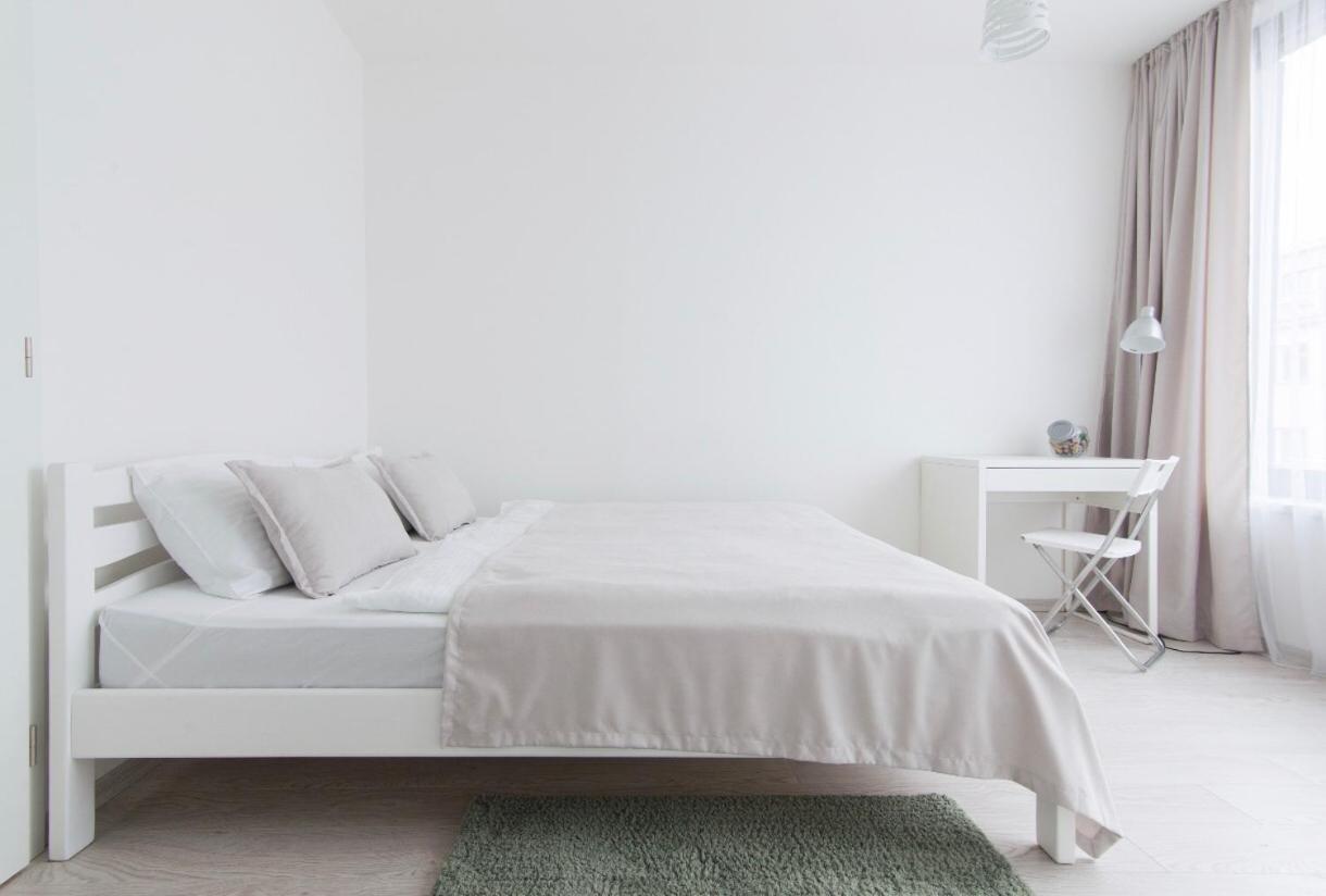 פראג Free Parking In Garage Karolina Plazza, New Cosy Studio With All You Need מראה חיצוני תמונה